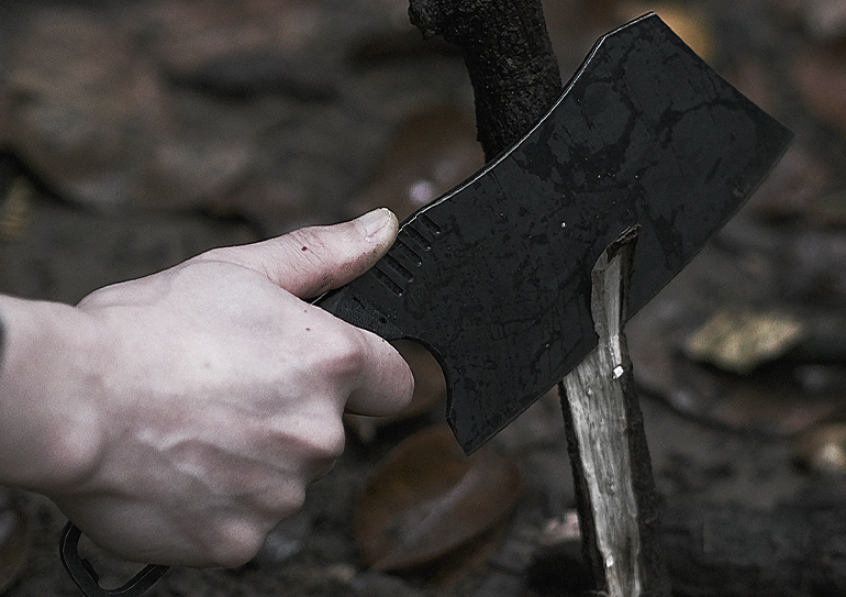 A Guide to Choosing Outdoor Kitchen Knives Flamurs Store